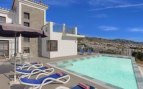 Villa Iris